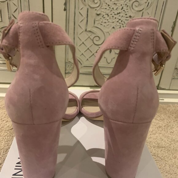 NWOT Nine West Suede Lavendar Sandals - Block / Chunky Heel Ankle Strap sz 5.5 - Picture 10 of 11